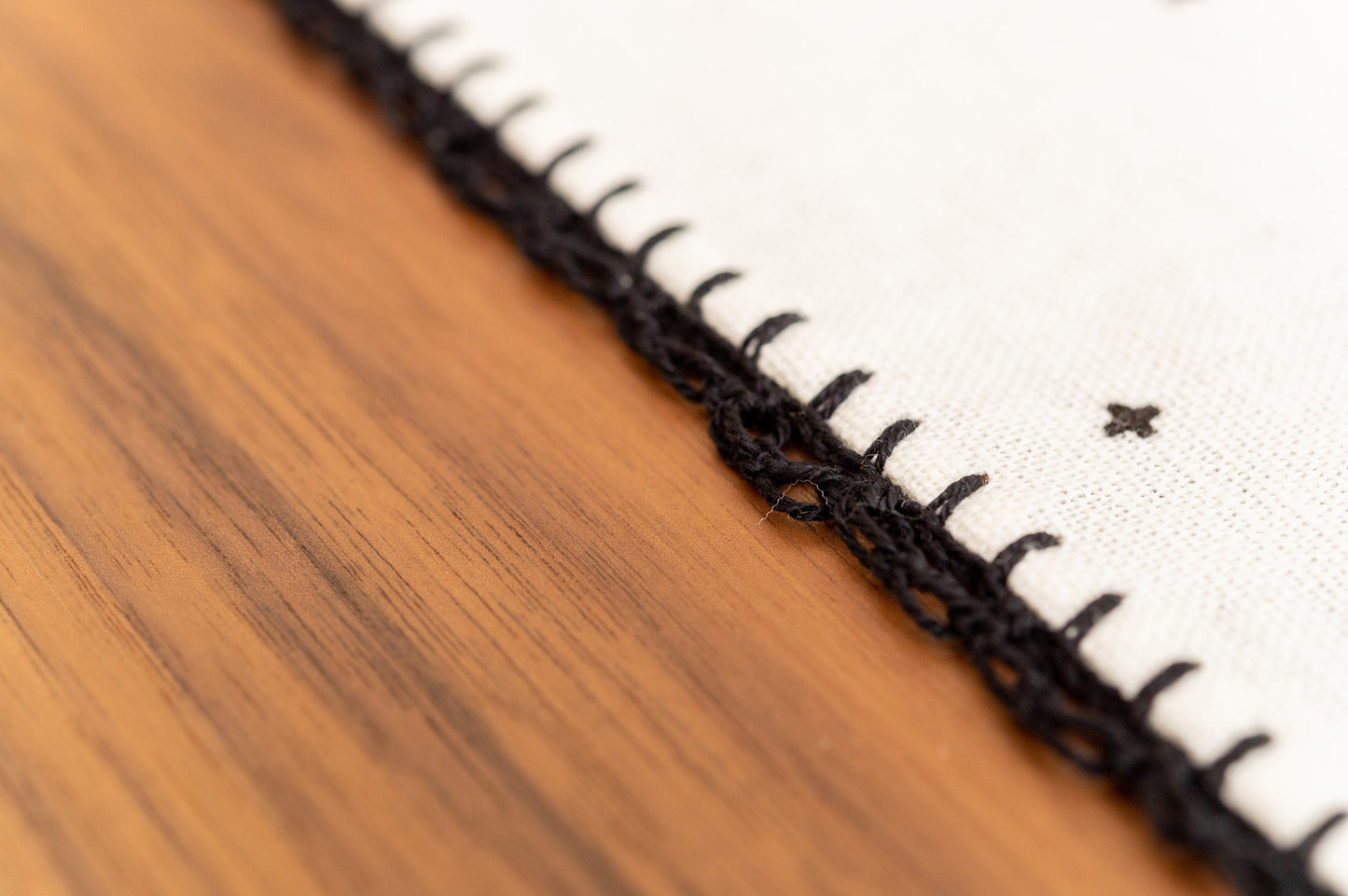 Black and white table runner