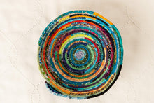 Load image into Gallery viewer, Fabric basket