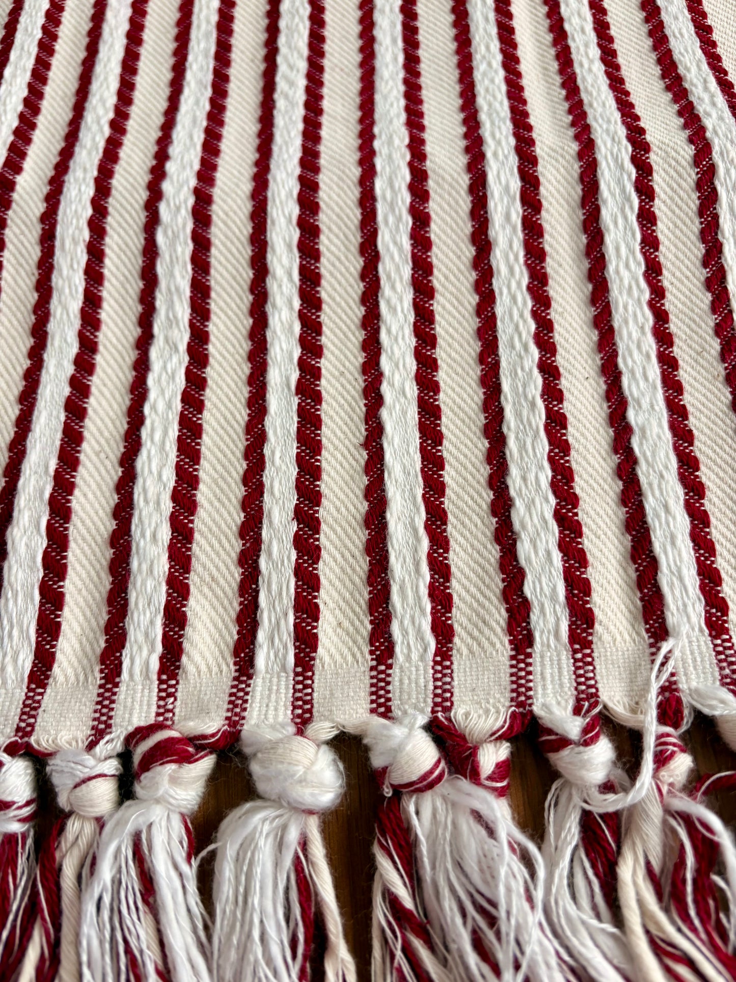 Rustic red and white table runner
