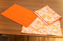 Load image into Gallery viewer, Colourful double sided linen placemat
