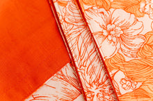 Load image into Gallery viewer, Colourful double sided linen placemat
