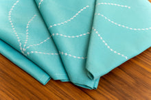 Load image into Gallery viewer, Green cotton napkins
