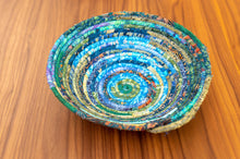 Load image into Gallery viewer, Fabric basket
