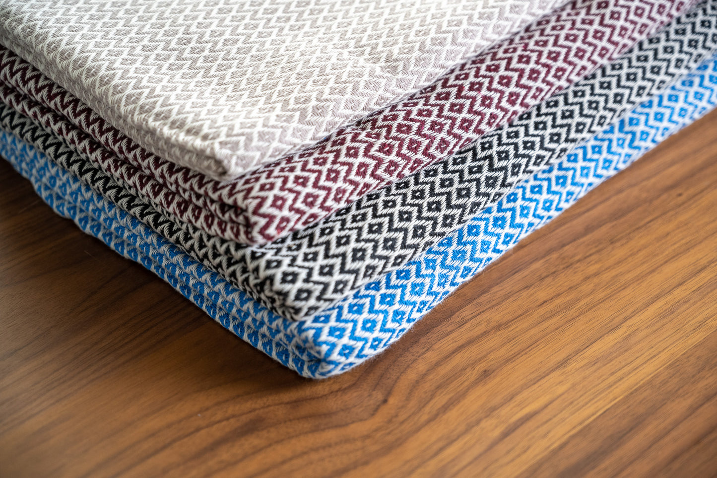 Burgundy Diamond Pattern Turkish Bath Towel