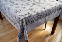 Load image into Gallery viewer, Natural Colour Lines  Flower Design Table Cloth
