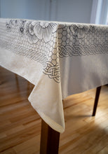 Load image into Gallery viewer, Honey comb and Flower Design Table Cloth
