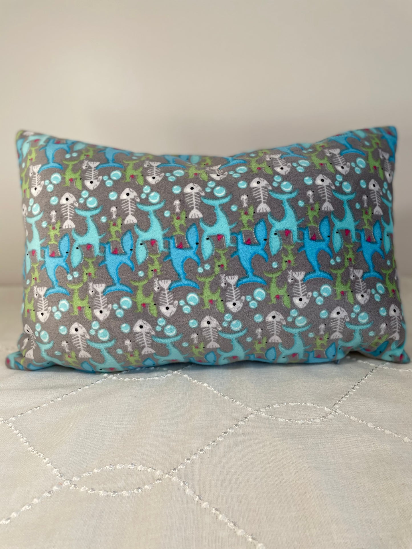 Cute fish pattern pillow