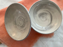 Load image into Gallery viewer, Grey ceramic bowl
